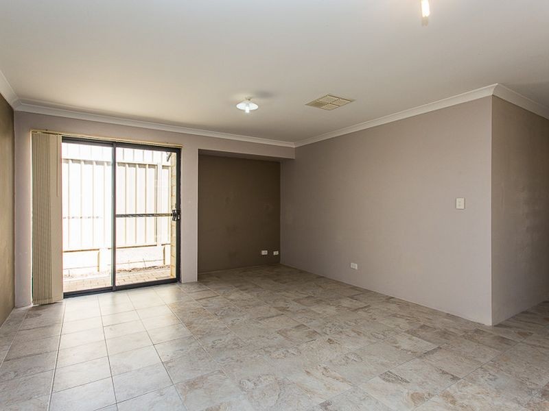 4/46 Westfield Road, Kelmscott WA 6111