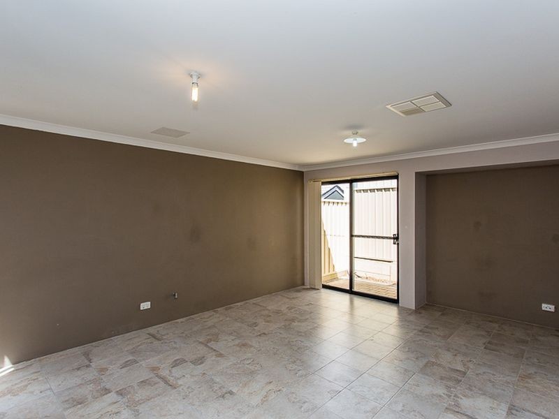 4/46 Westfield Road, Kelmscott WA 6111