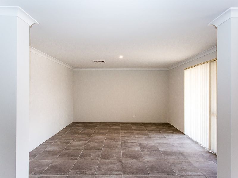 23 Elderflower Street, Banjup WA 6164
