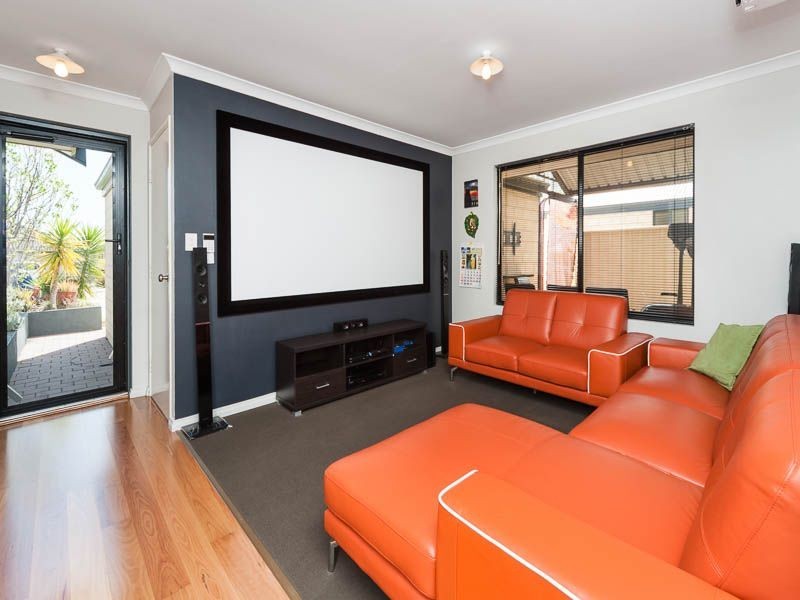 5 Lamar Court, Success WA 6164