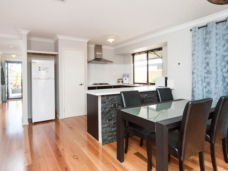 5 Lamar Court, Success WA 6164