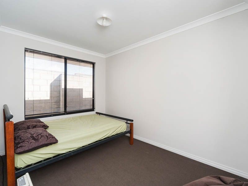 5 Lamar Court, Success WA 6164