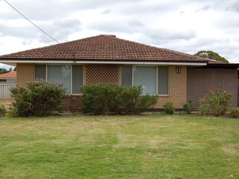 11 Eneabba Place, Armadale WA 6112