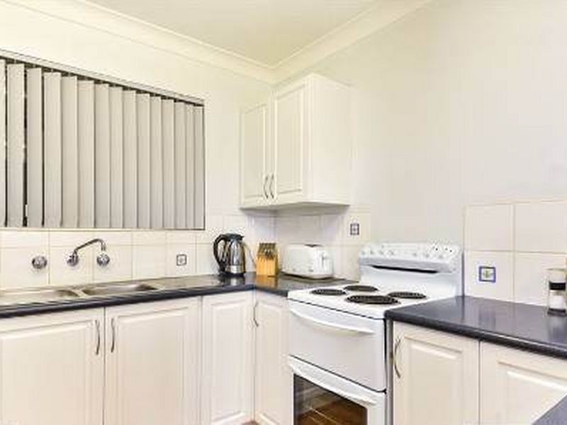 11 Eneabba Place, Armadale WA 6112
