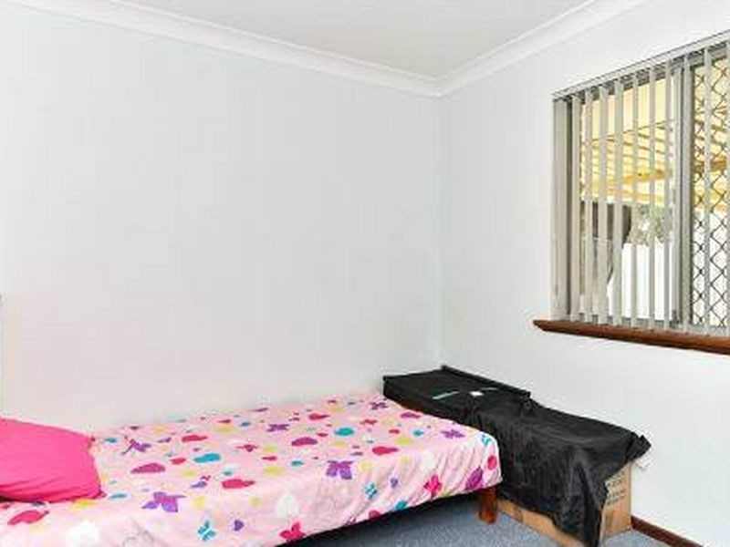 11 Eneabba Place, Armadale WA 6112