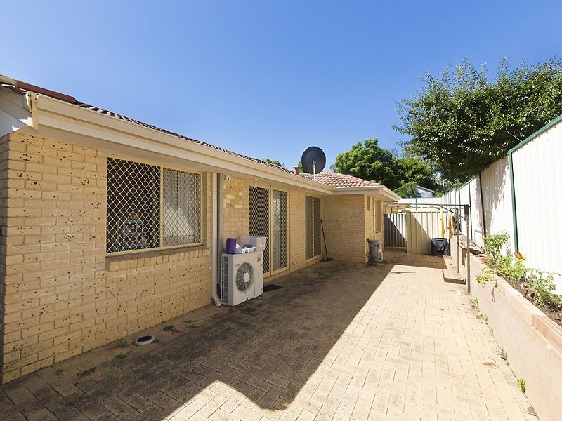 11/18 Lathwell Street, Armadale WA 6112