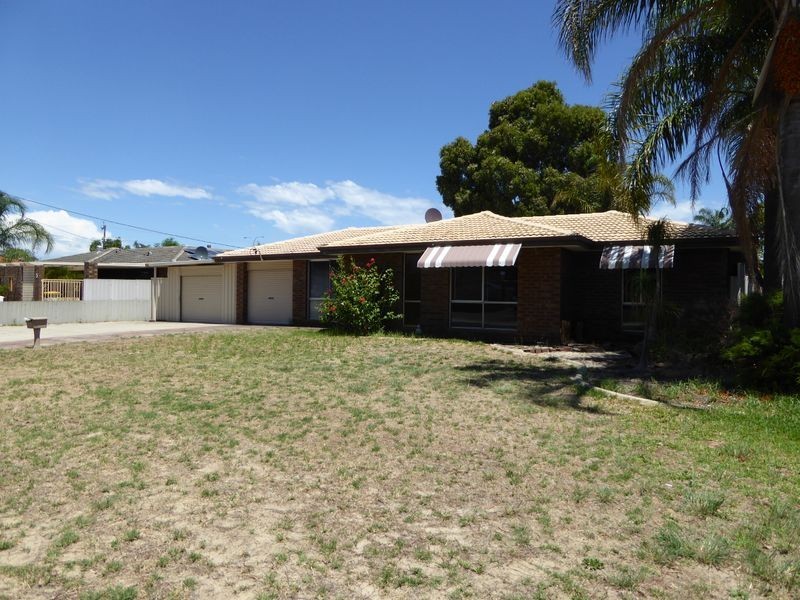 3 Berala Court, Camillo WA 6111
