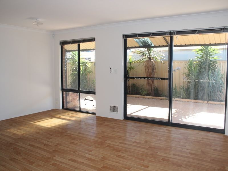 74 Cheltenham Loop, Bertram WA 6167