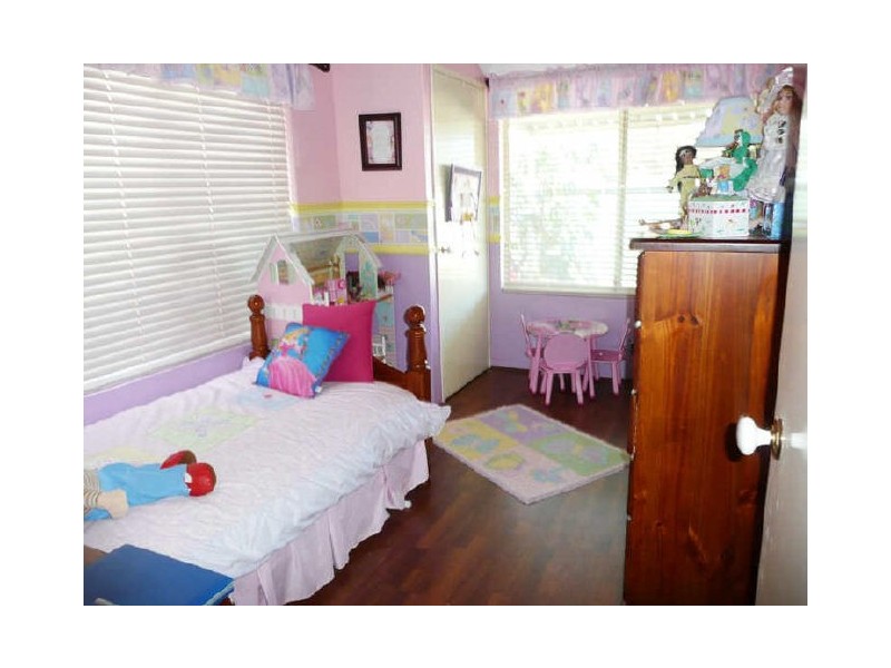 Seville Grove WA 6112