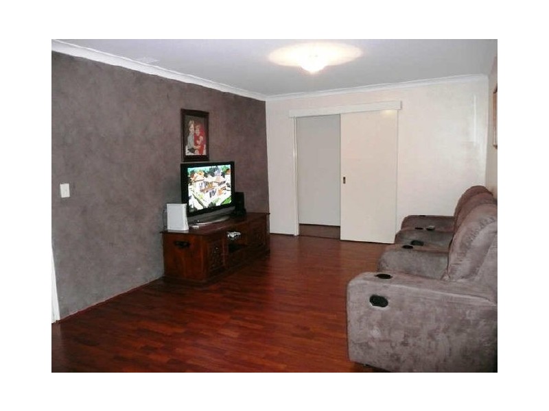 Seville Grove WA 6112