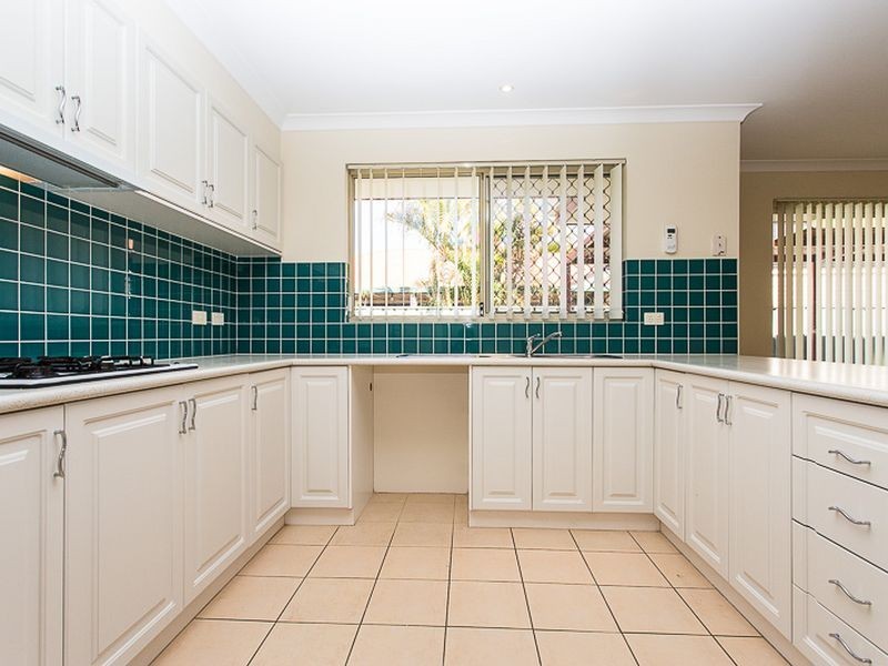 11 Jerrat Mews, Atwell WA 6164