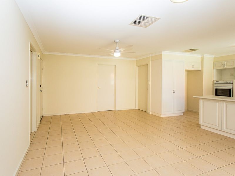 11 Jerrat Mews, Atwell WA 6164