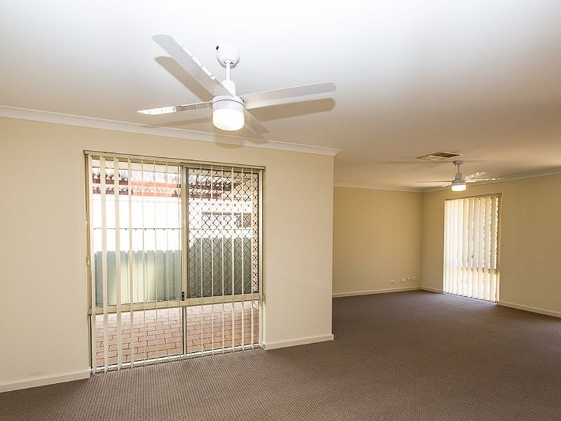 11 Jerrat Mews, Atwell WA 6164