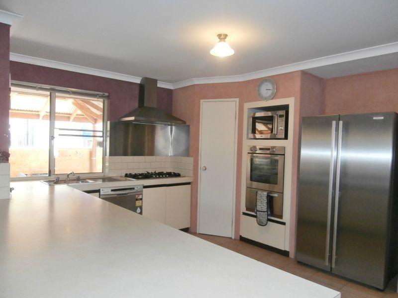 7 Sorell Way, Atwell WA 6164