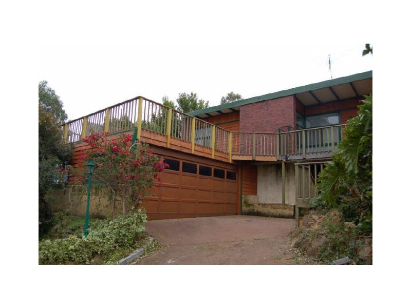 31 Derry Avenue, Mount Nasura WA 6112