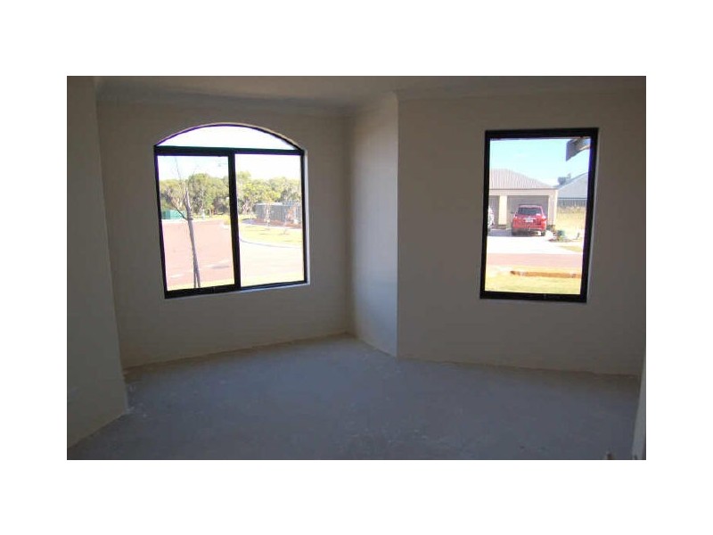 1 Annandale Way, Harrisdale WA 6112