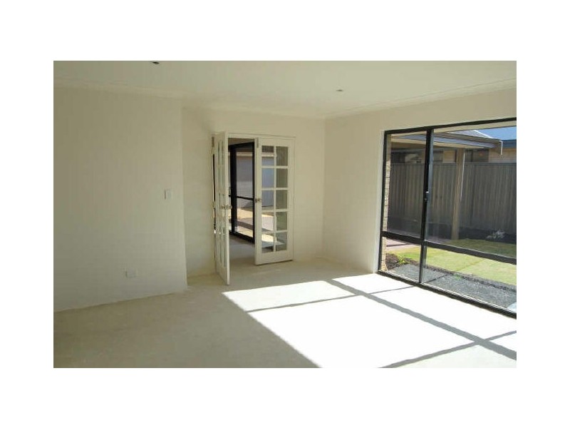 1 Annandale Way, Harrisdale WA 6112