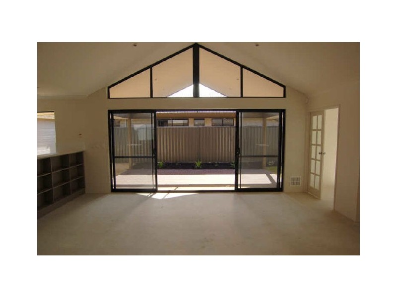 1 Annandale Way, Harrisdale WA 6112