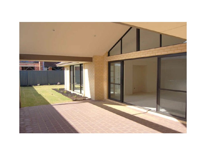 1 Annandale Way, Harrisdale WA 6112