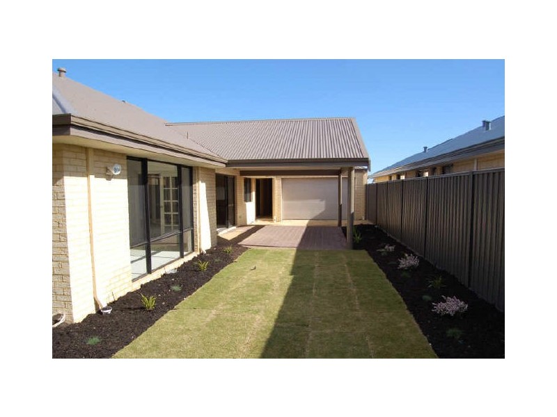 1 Annandale Way, Harrisdale WA 6112