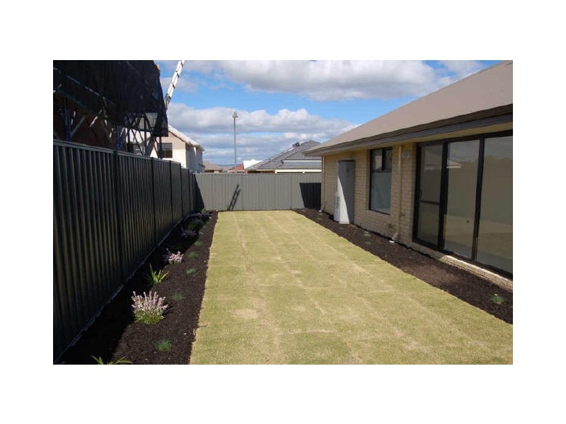 1 Annandale Way, Harrisdale WA 6112