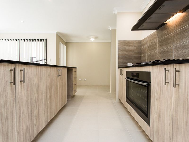 72 Wintergreen Crescent, Banjup WA 6164