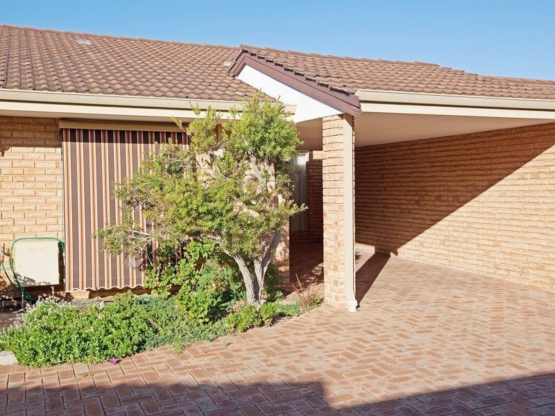 11/4-6 Edeline Street, Spearwood WA 6163