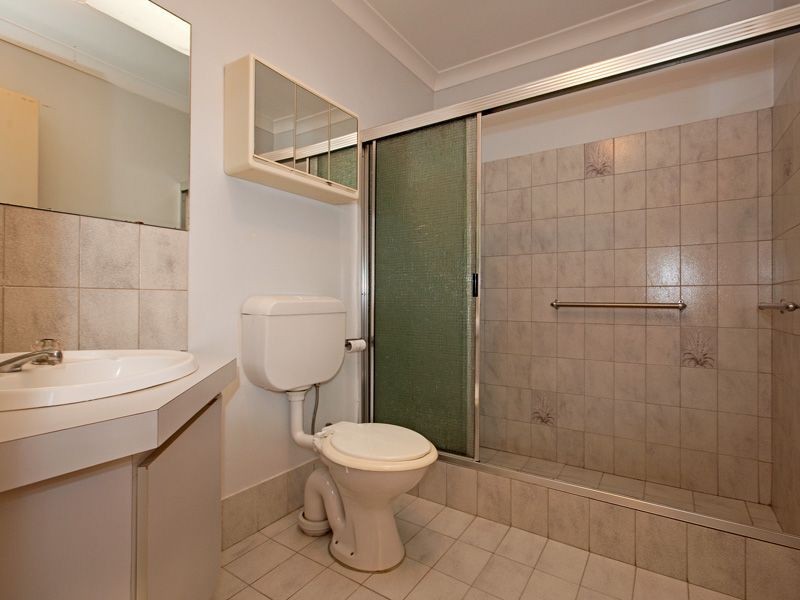 11/4-6 Edeline Street, Spearwood WA 6163