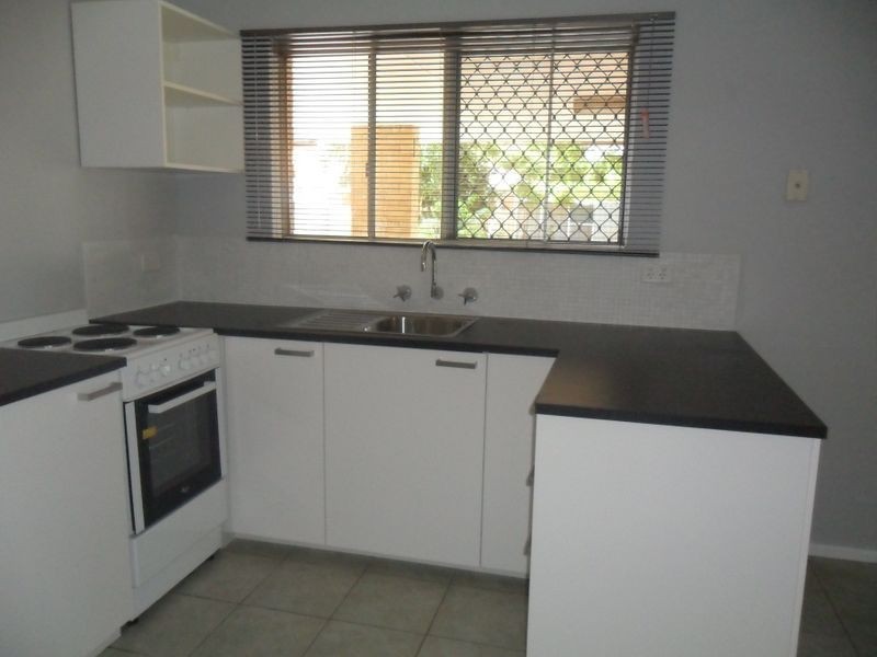 2 Wyloo Place, Armadale WA 6112