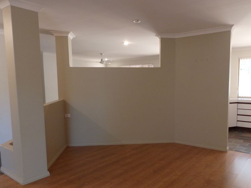 15 Mcgrath Place, Seville Grove WA 6112