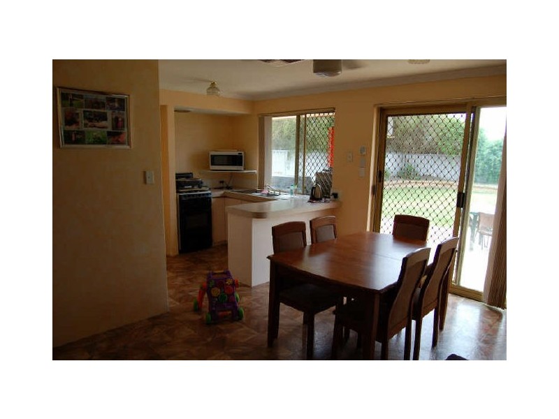 Seville Grove WA 6112