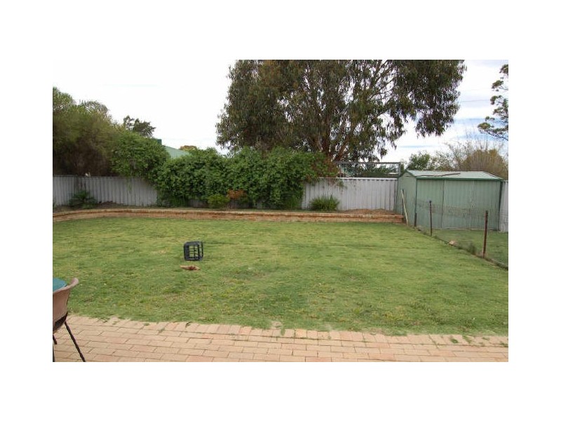 Seville Grove WA 6112