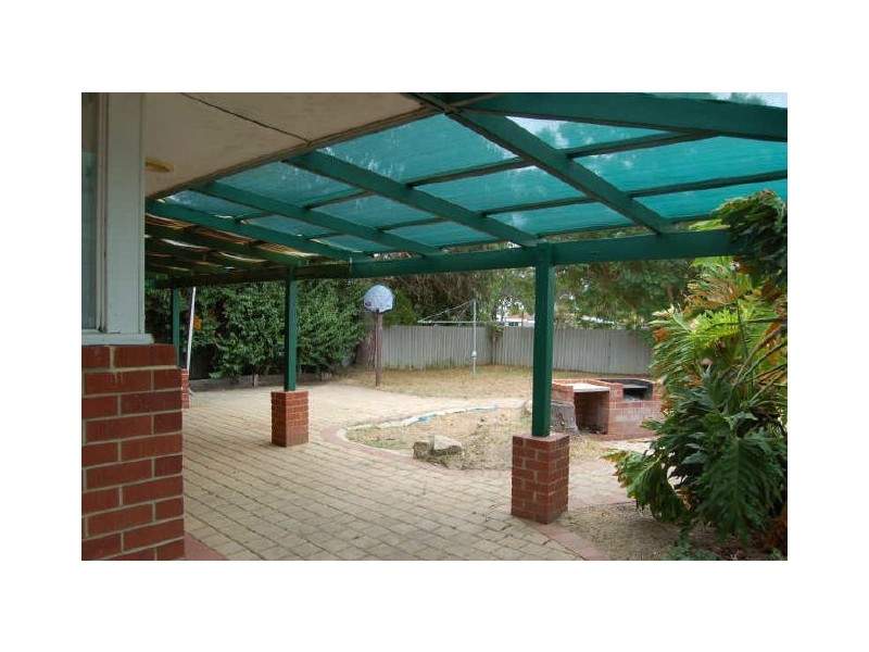 2 Tarrawan Road, Armadale WA 6112