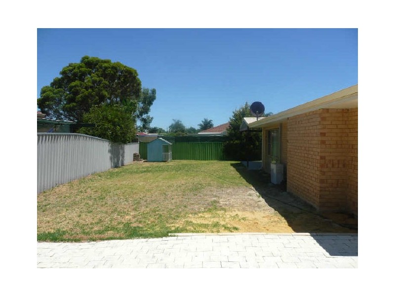 Seville Grove WA 6112