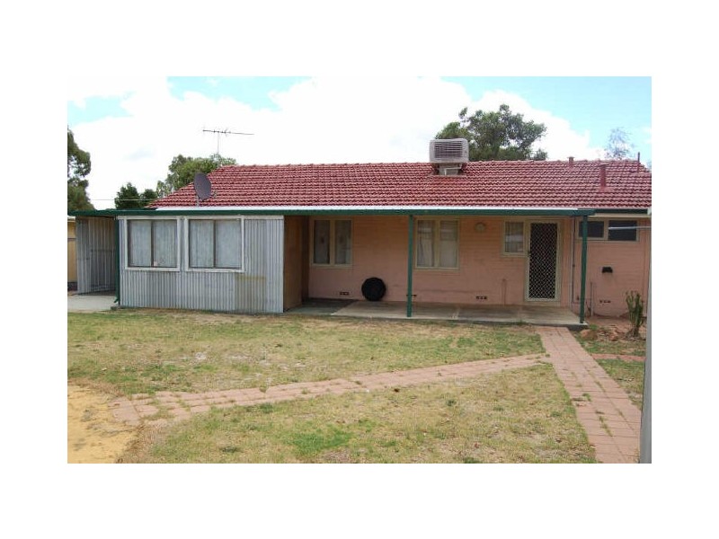 10 Offord Street, Armadale WA 6112