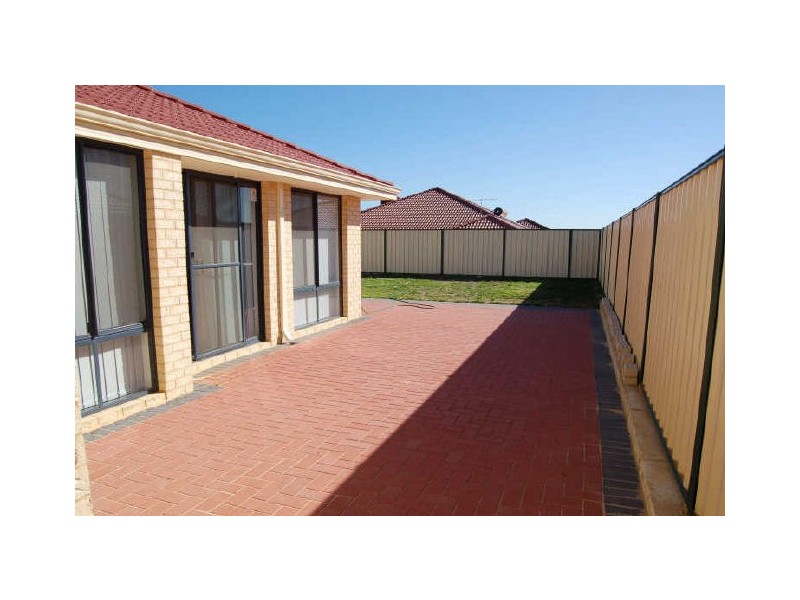 11 Vlasich Street, Byford WA 6122