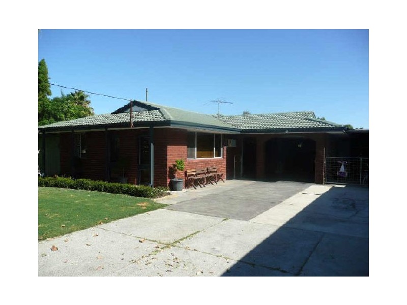 829 Armadale Road, Forrestdale WA 6112