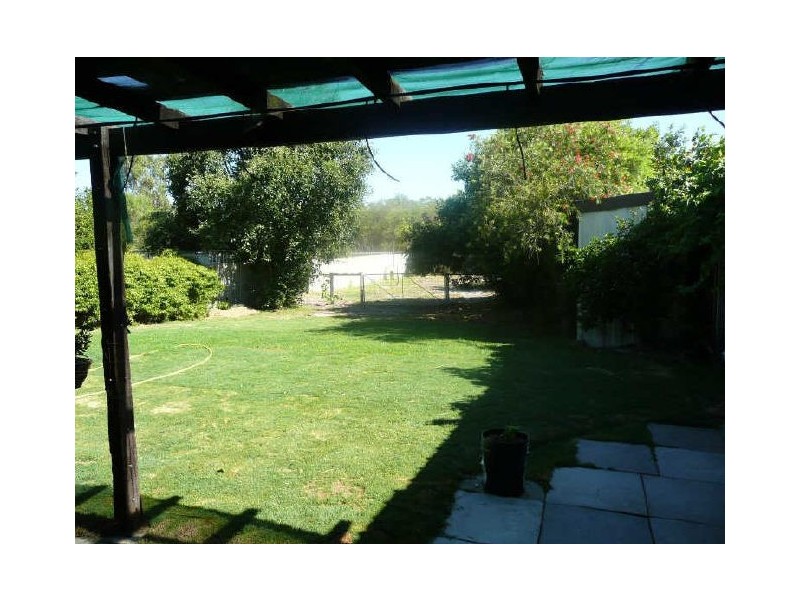 829 Armadale Road, Forrestdale WA 6112