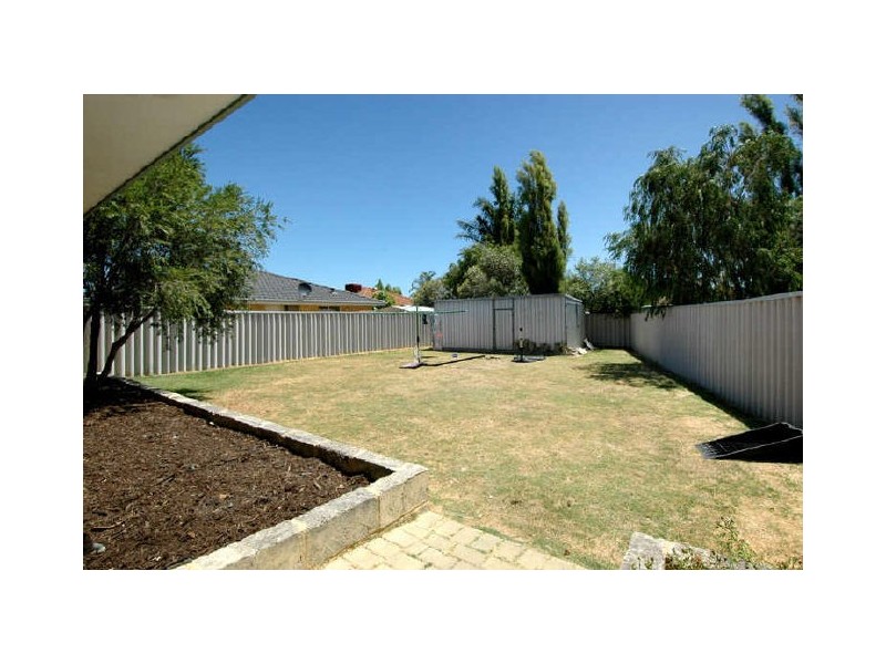 10 Bilkurra Way, Mount Nasura WA 6112