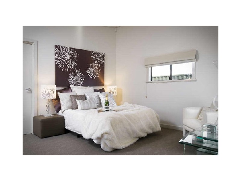 72 Verdant Crescent, Seville Grove WA 6112