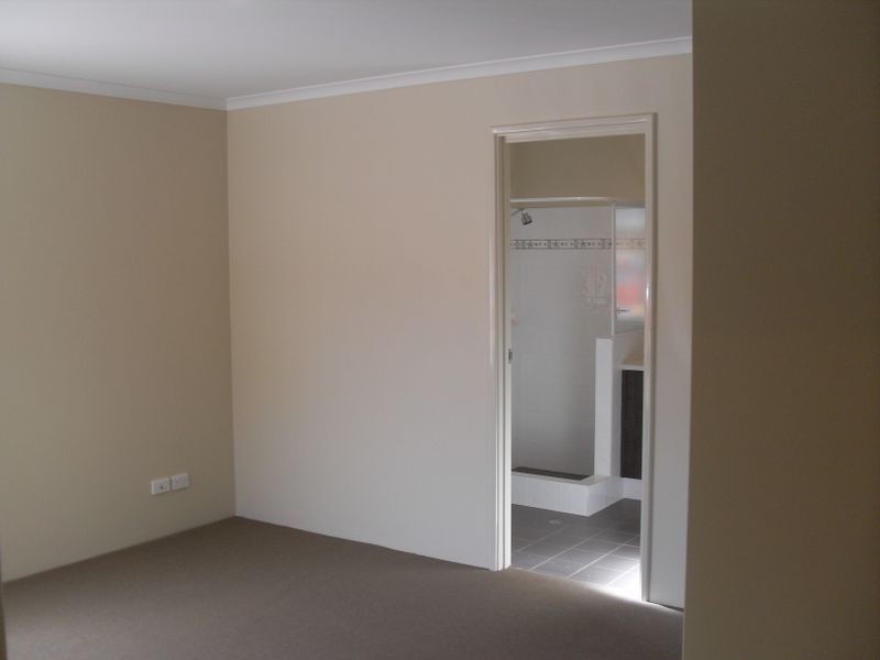 9/1 Coojong Link, Success WA 6164