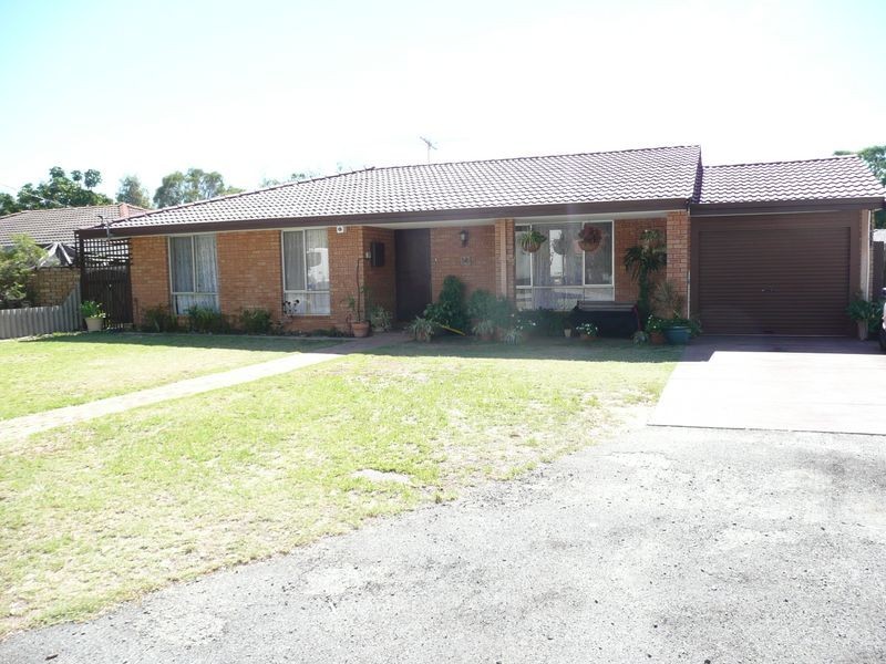 14 Ainsley Court, Westfield WA 6111