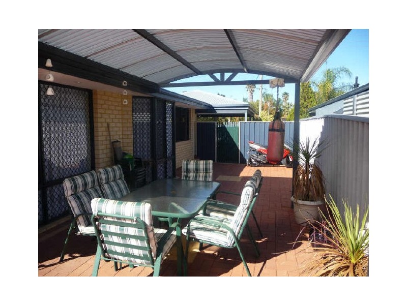 76 Homestead Road, Gosnells WA 6110