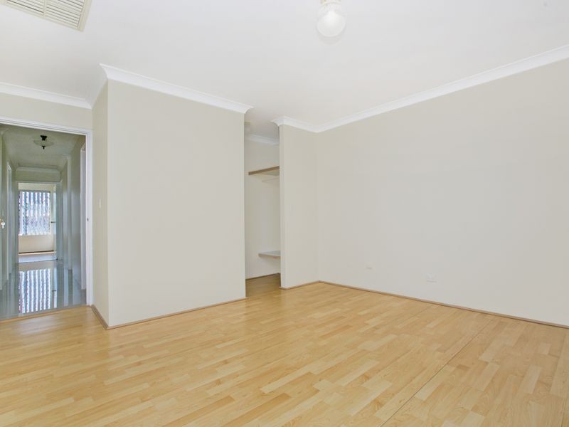 135 Braemore Street, Seville Grove WA 6112