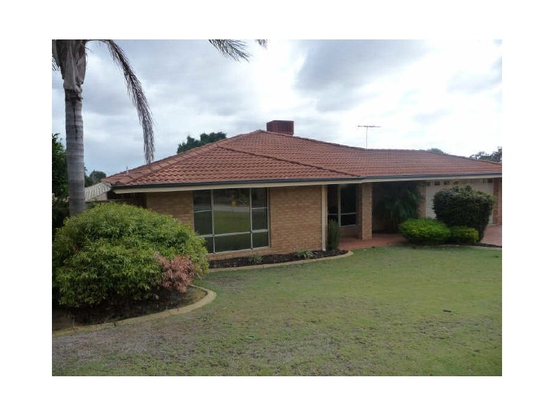 4 Malbec Place, Mount Nasura WA 6112