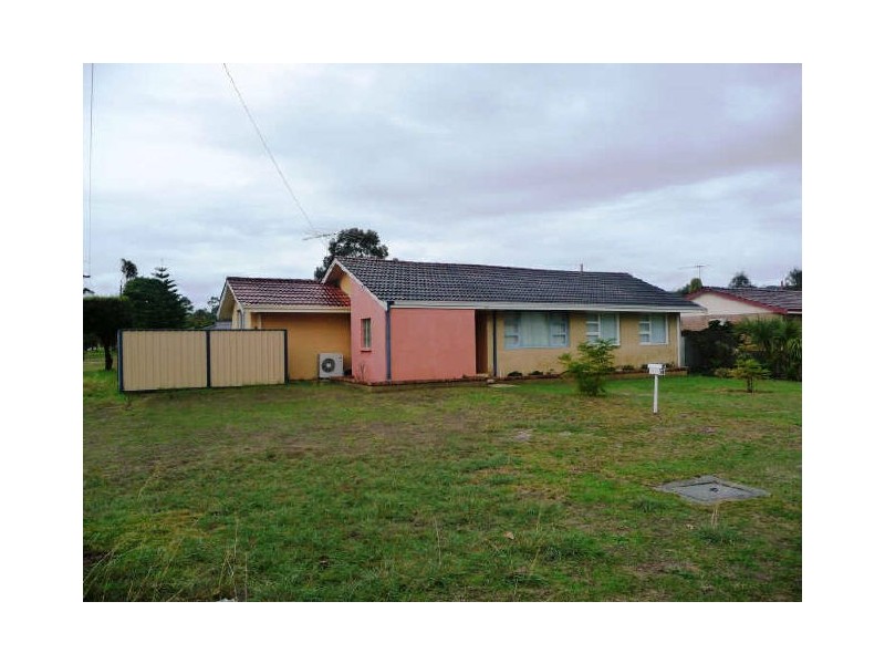 18 Pelham Street, Armadale WA 6112