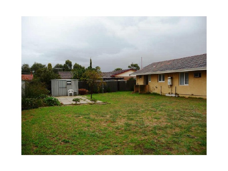 18 Pelham Street, Armadale WA 6112