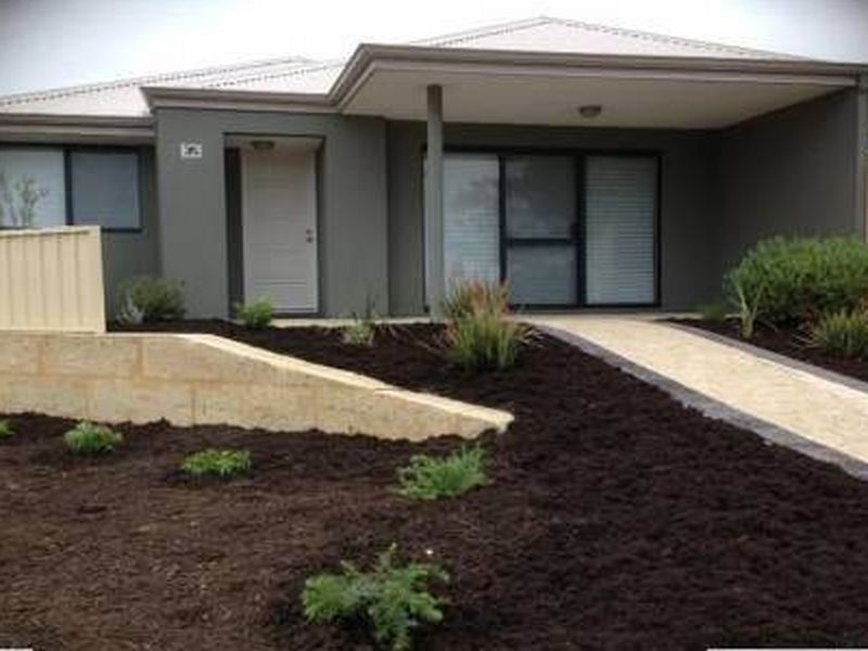 35 Mariposa Gardens, Success WA 6164