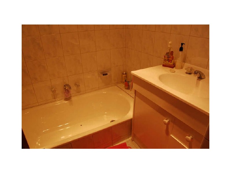 5 Bundalla Court, Kelmscott WA 6111