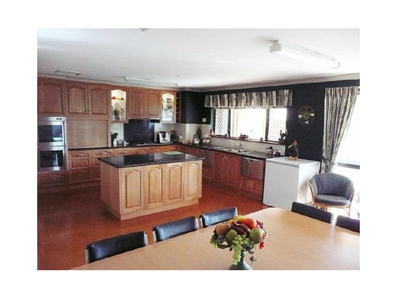 3 Mandarin Way, Seville Grove WA 6112